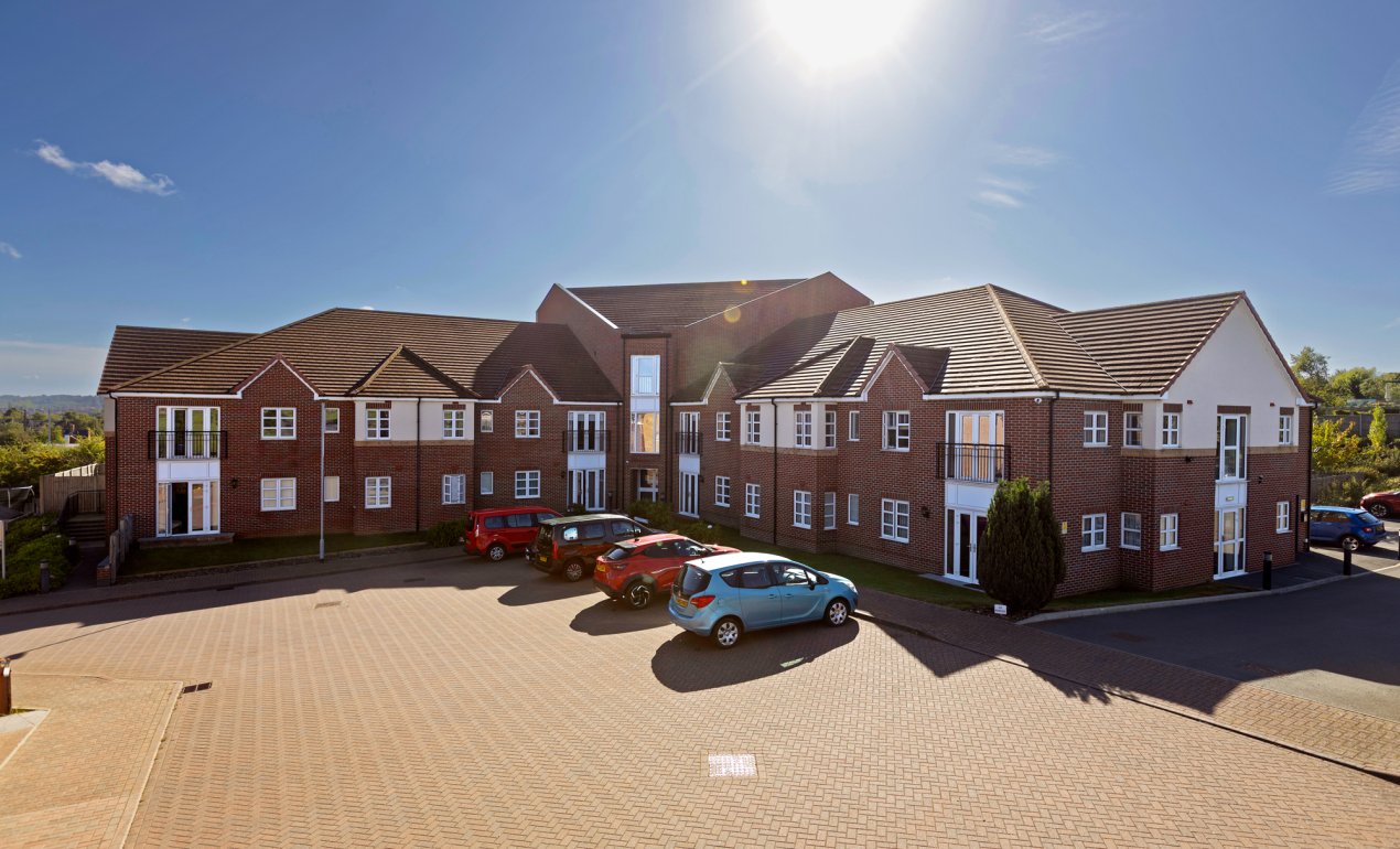 Lauriston Court