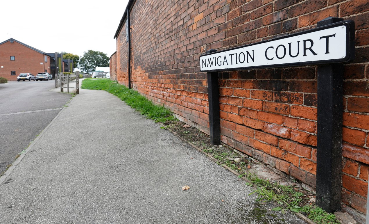 Navigation Court
